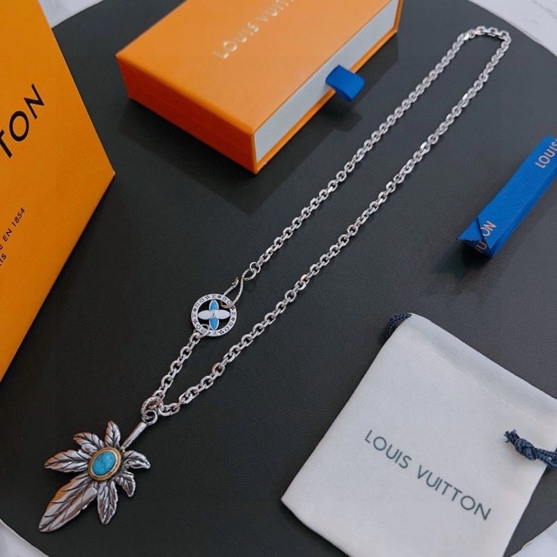 Louis Vuitton Necklaces Original 250432