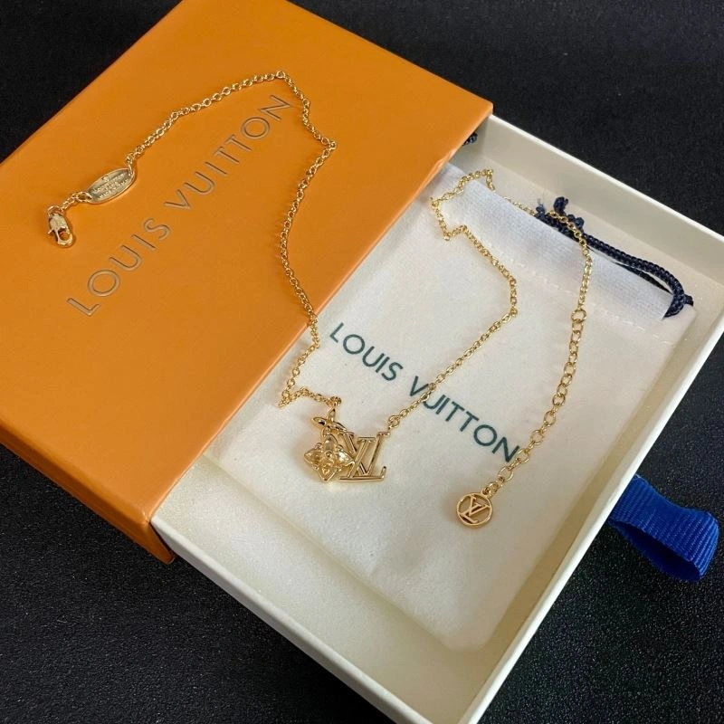 UrbanStyle Louis Vuitton Necklaces 250414