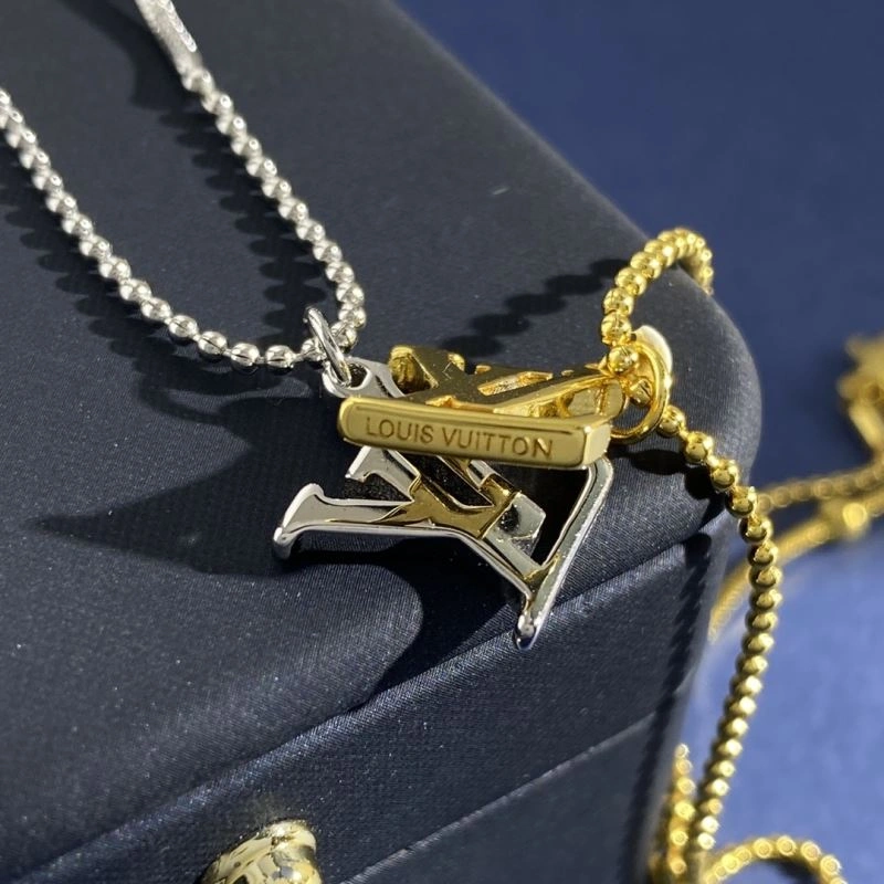 FlexibleFit Louis Vuitton Necklaces 250406