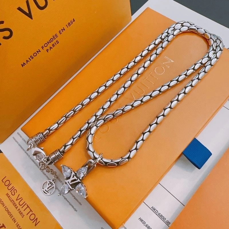 Original Louis Vuitton Necklaces 250396