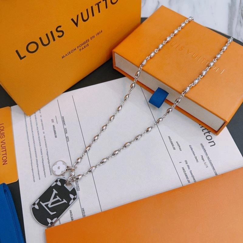 Unique Louis Vuitton Necklaces 250367