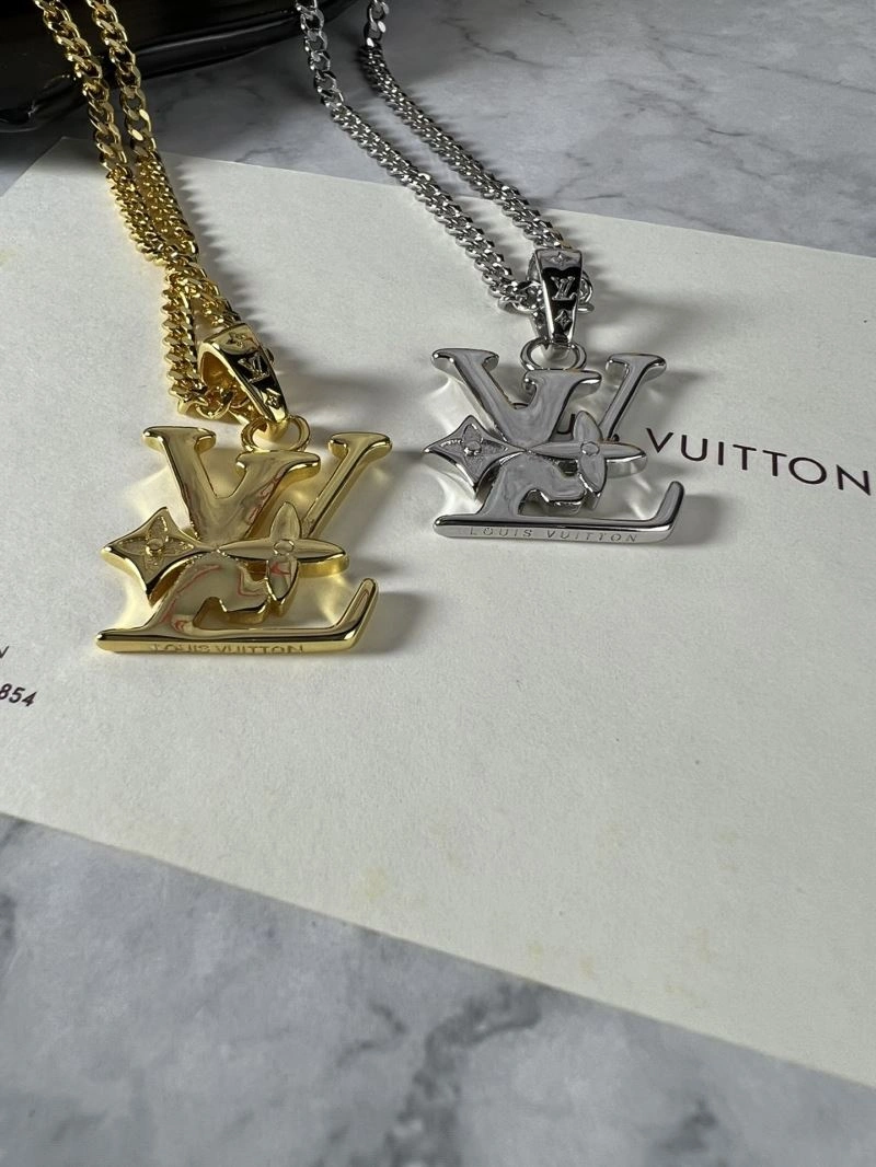 Neat Louis Vuitton Necklaces 250392
