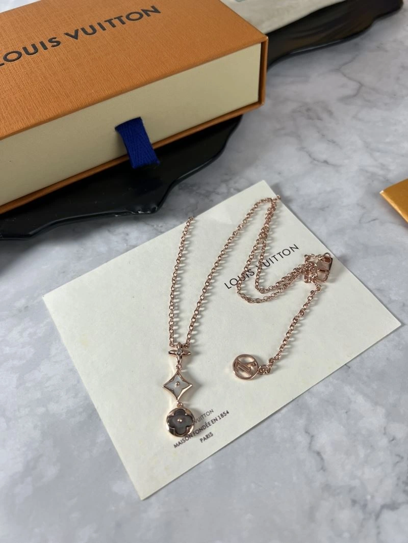 Louis Vuitton Necklaces Comfortable 250364