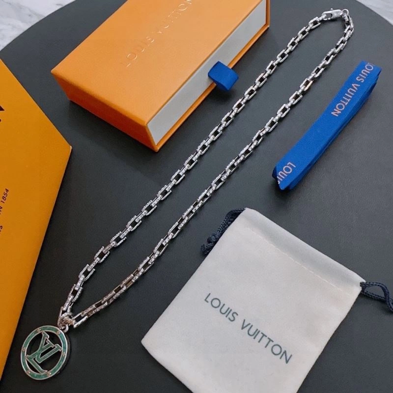 Colorful Louis Vuitton Necklaces 250383