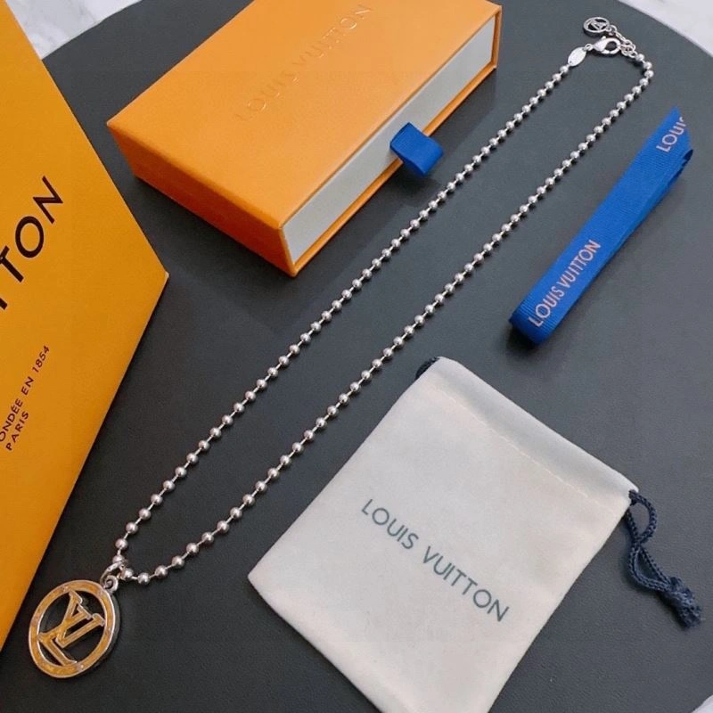 TopPick Louis Vuitton Necklaces 250385