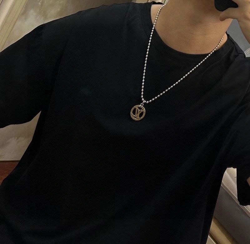 TopPick Louis Vuitton Necklaces 250385