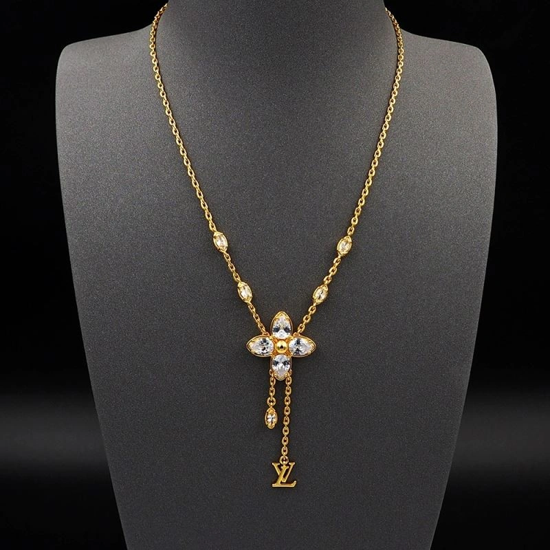 Louis Vuitton Necklaces Unique 250393