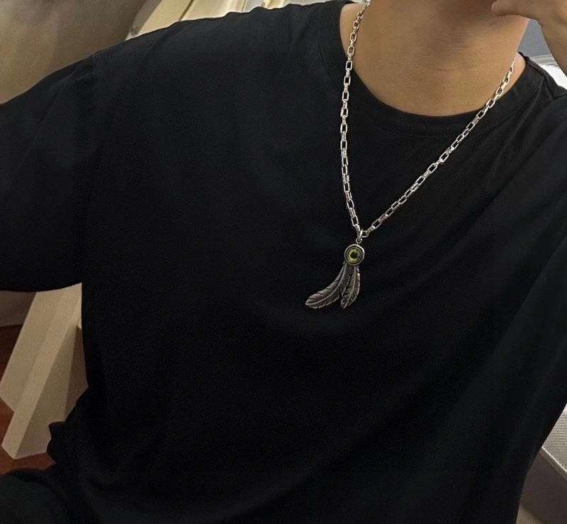 Louis Vuitton Necklaces TravelReady 250361
