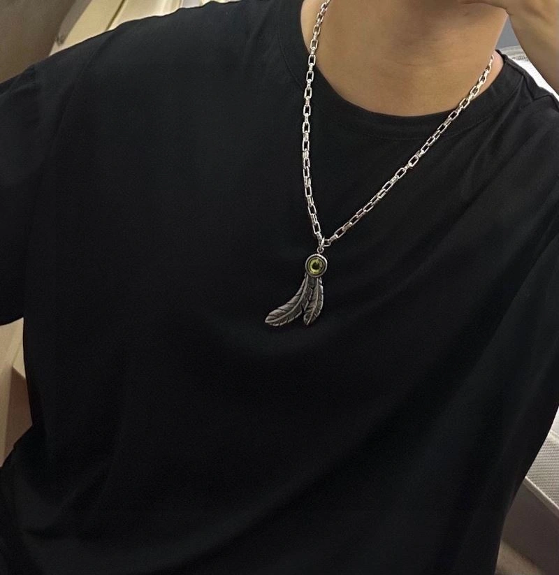 Louis Vuitton Necklaces TravelReady 250361