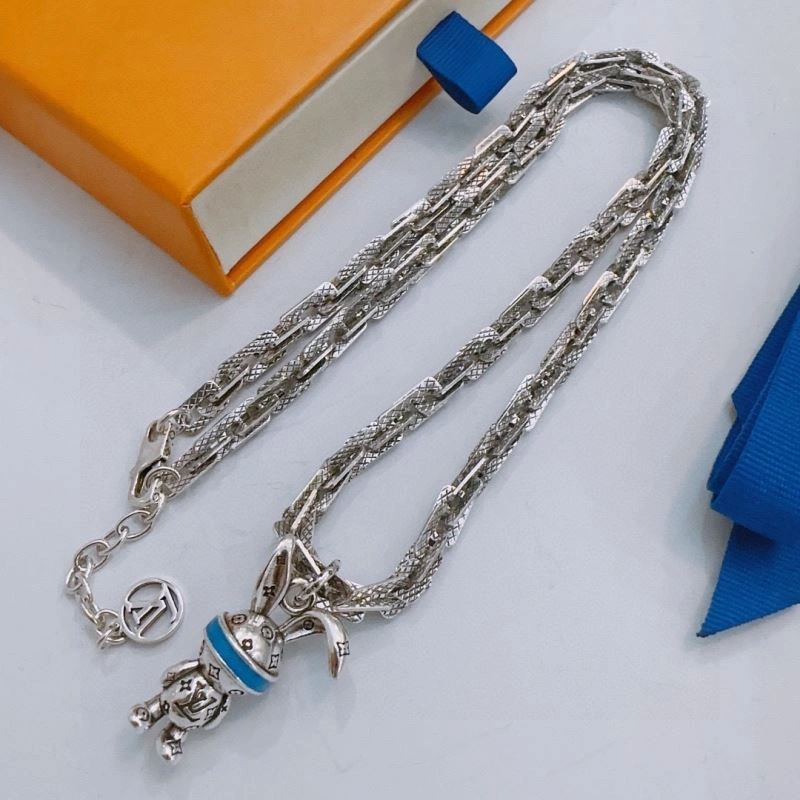 FreshLook Louis Vuitton Necklaces 250356
