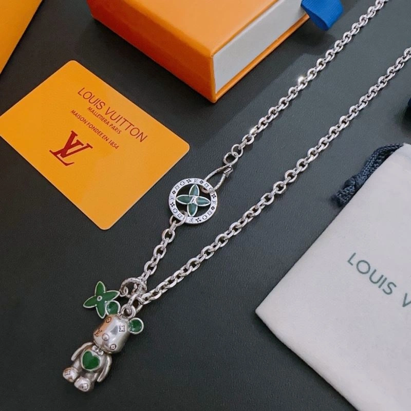 SportInspired Louis Vuitton Necklaces 250104