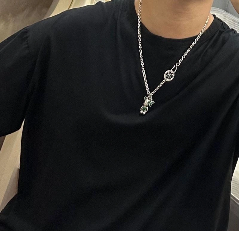 SportInspired Louis Vuitton Necklaces 250104