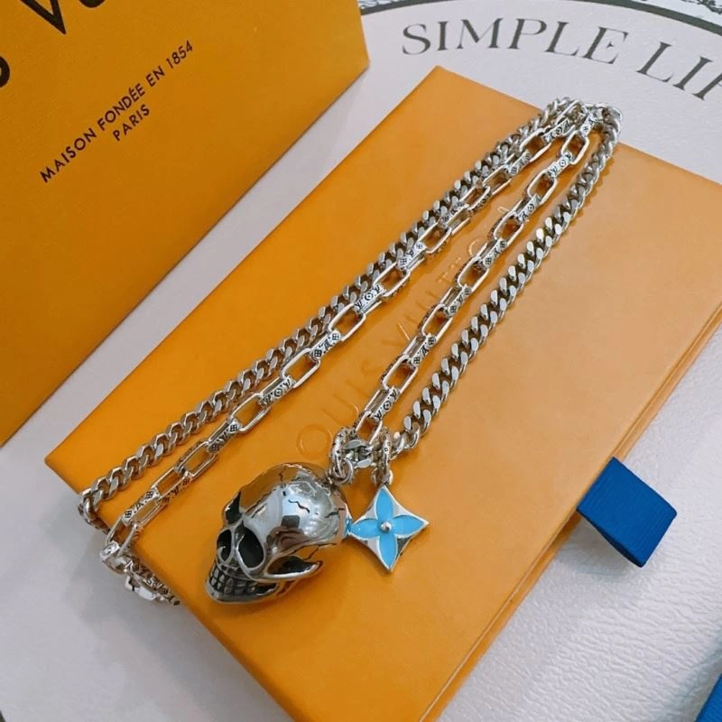 Louis Vuitton Necklaces UrbanStyle 250100