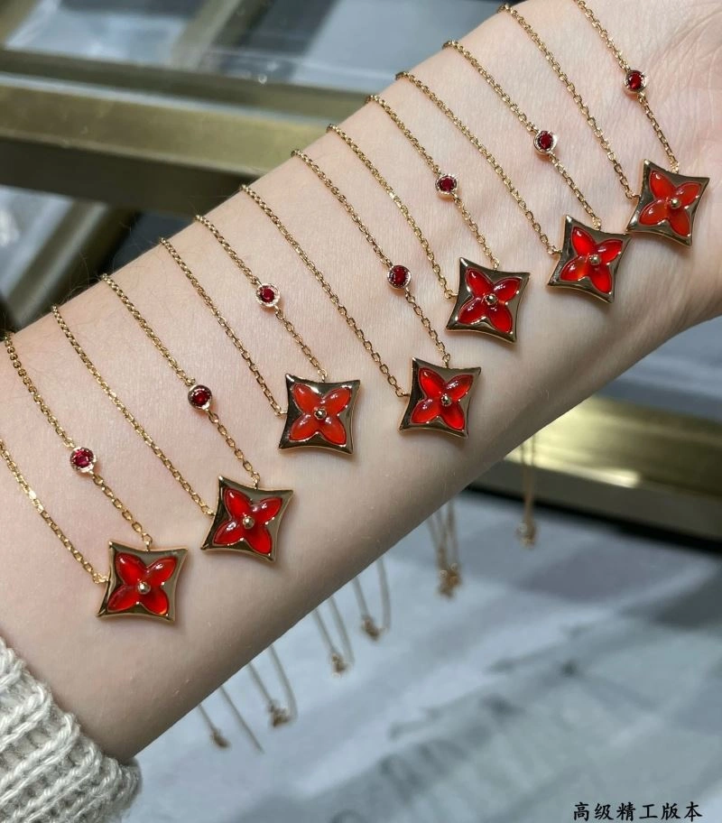 Louis Vuitton Necklaces Compact 250085
