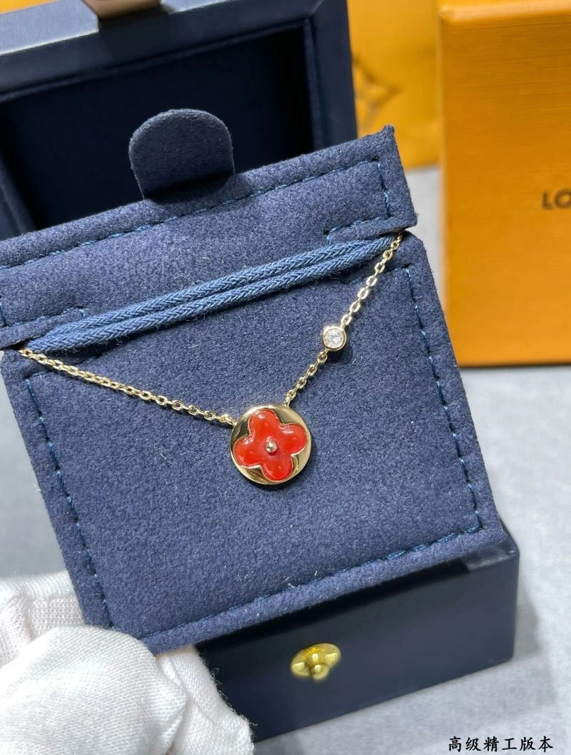 Soft Louis Vuitton Necklaces 250088