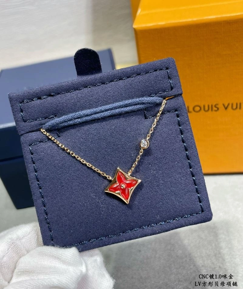 Louis Vuitton Necklaces Casual 250109