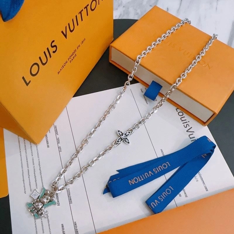 Louis Vuitton Necklaces Compact 250094
