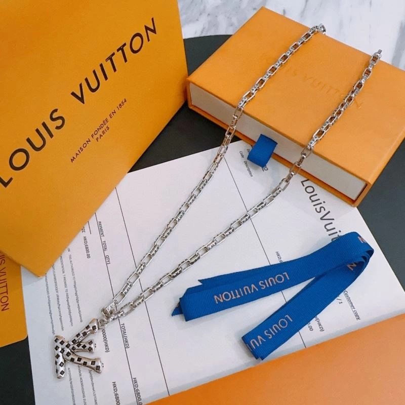 EasyMatch Louis Vuitton Necklaces 250082