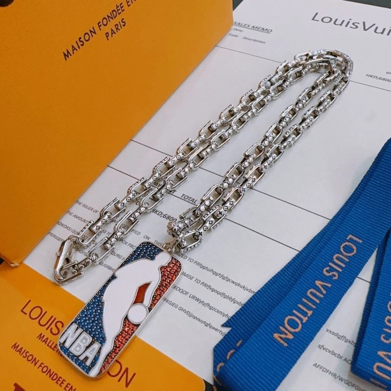 Premium Louis Vuitton Necklaces 250097