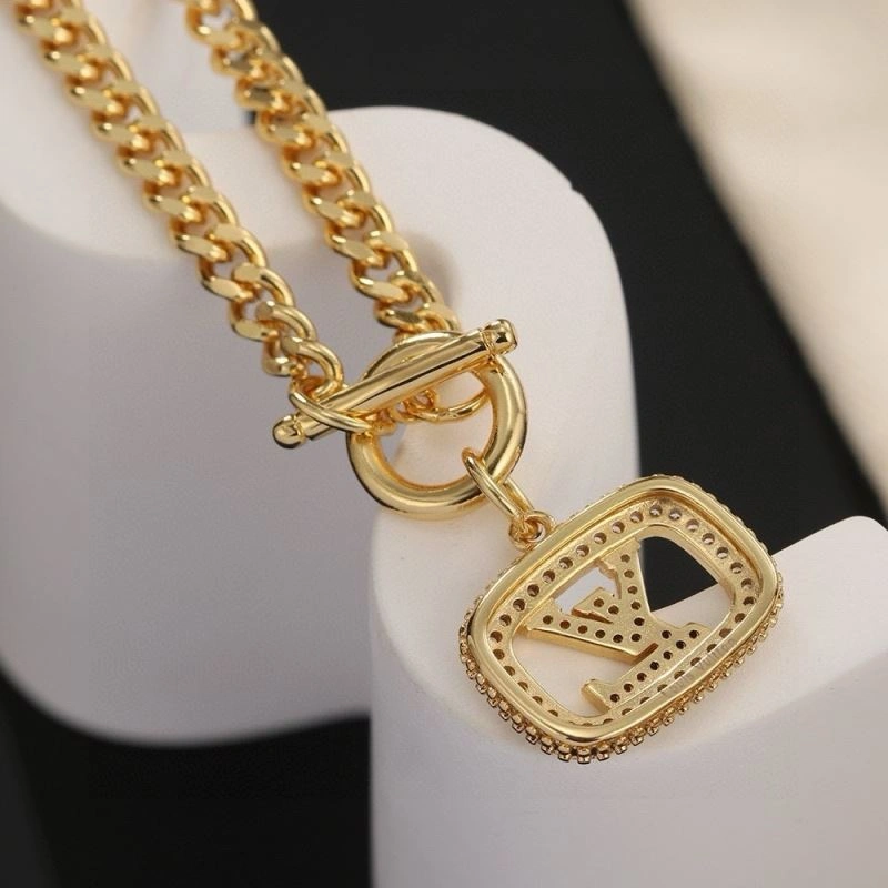 UrbanStyle Louis Vuitton Necklaces 250076