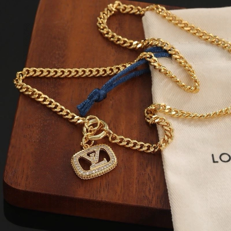 UrbanStyle Louis Vuitton Necklaces 250076