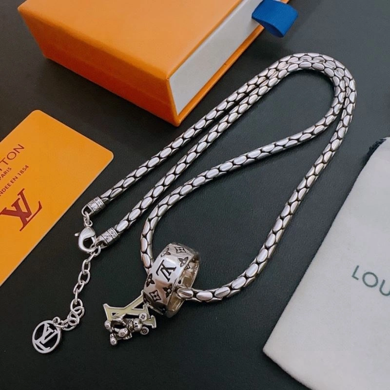 DailyWear Louis Vuitton Necklaces 250073