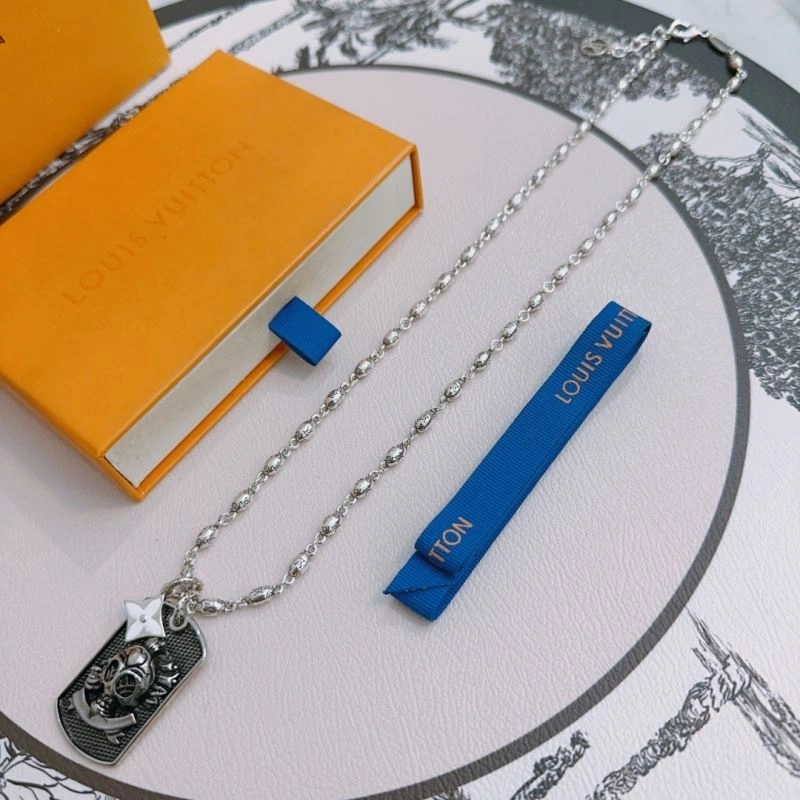Louis Vuitton Necklaces ZipUp 250061