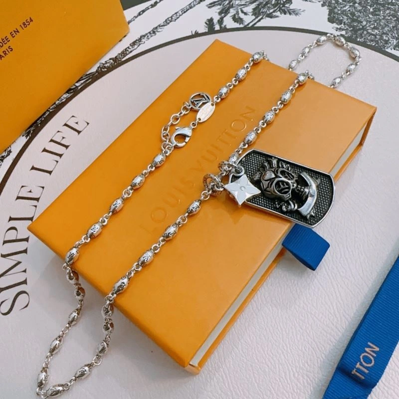 Louis Vuitton Necklaces ZipUp 250061