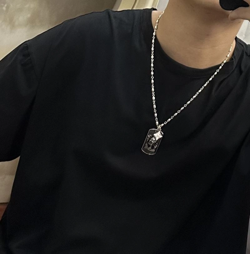Louis Vuitton Necklaces ZipUp 250061