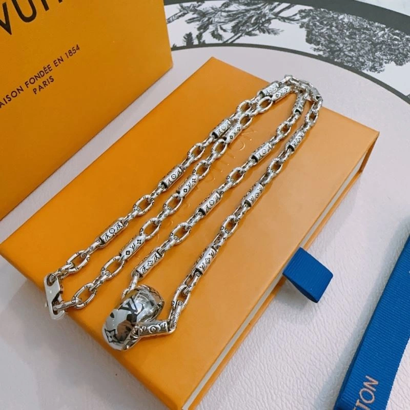 Trendy Louis Vuitton Necklaces 250066