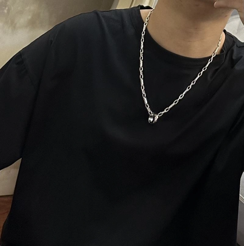 Trendy Louis Vuitton Necklaces 250066