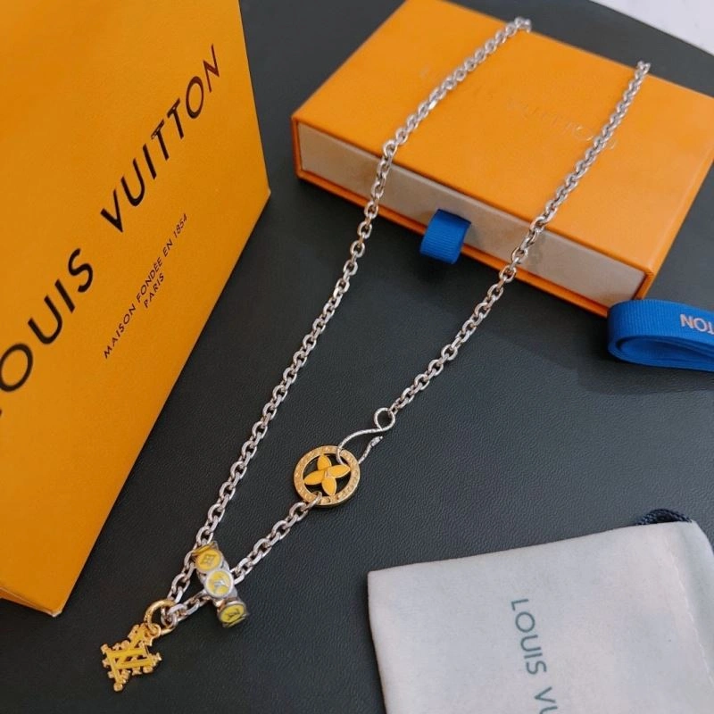 TravelReady Louis Vuitton Necklaces 250056