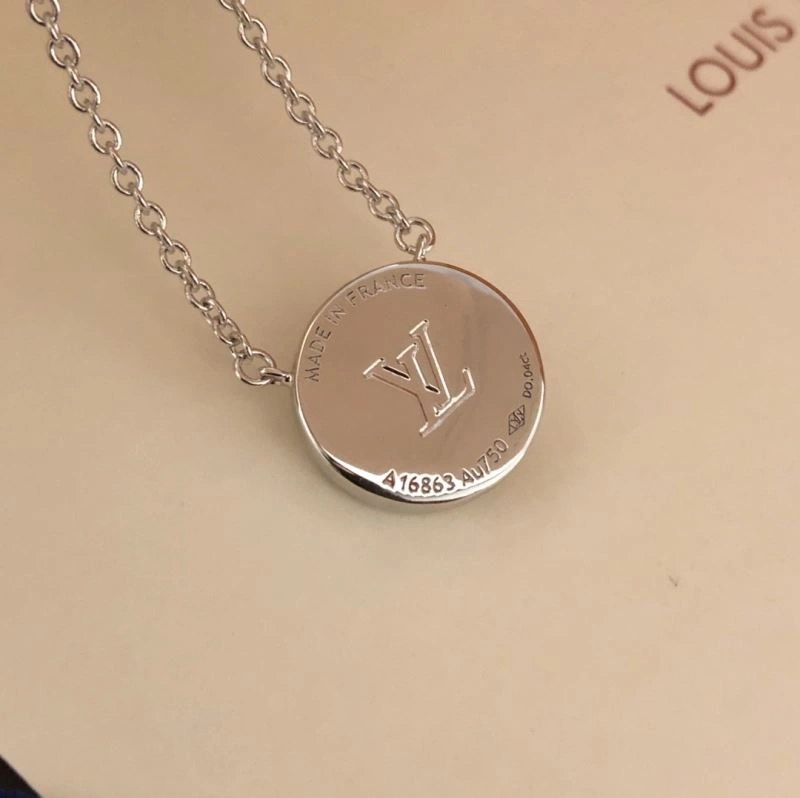 FashionForward Louis Vuitton Necklaces 250064