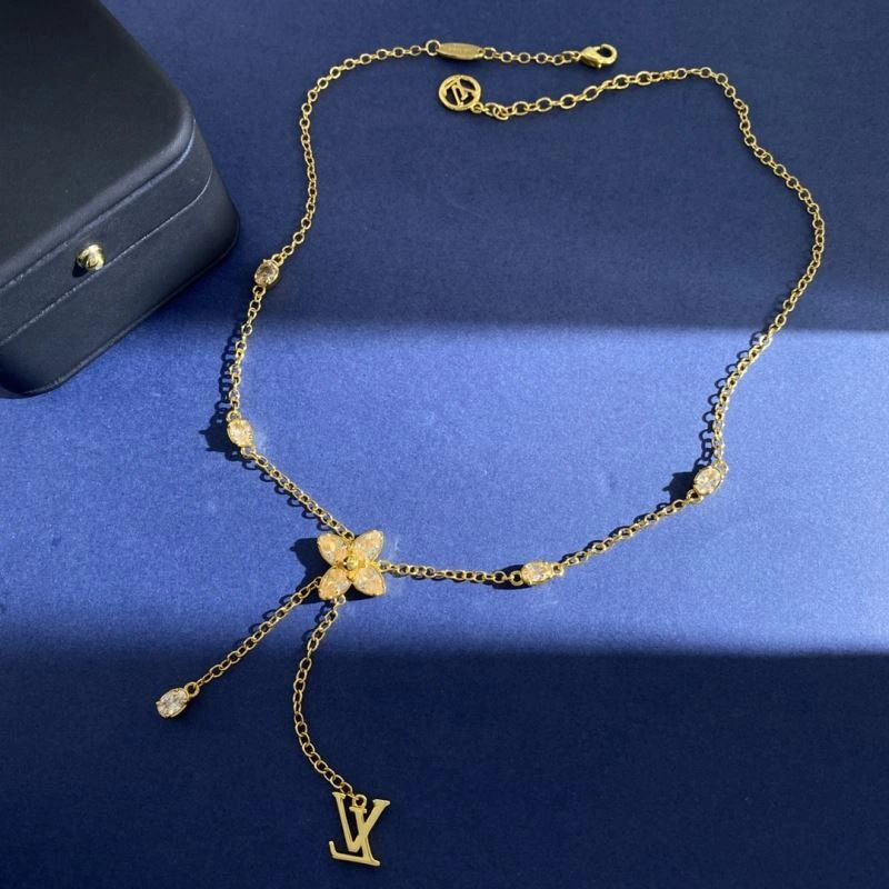Louis Vuitton Necklaces Sophisticated 250037