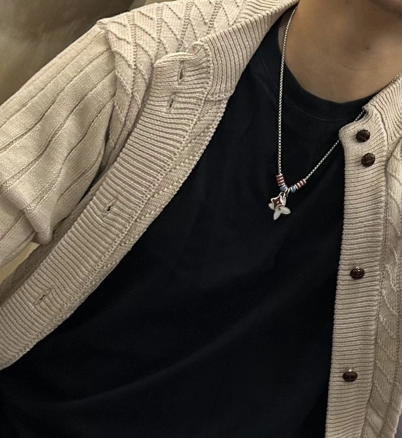 Louis Vuitton Necklaces Packable 250034