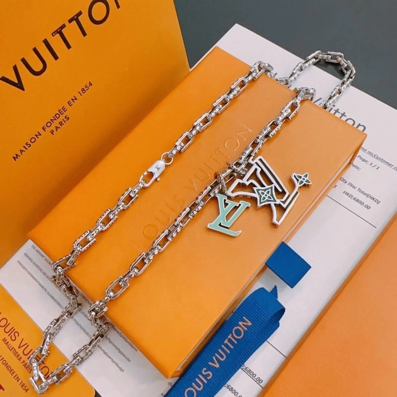 UrbanChic Louis Vuitton Necklaces 250016