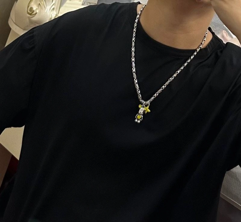 ZeroBulk Louis Vuitton Necklaces 250022