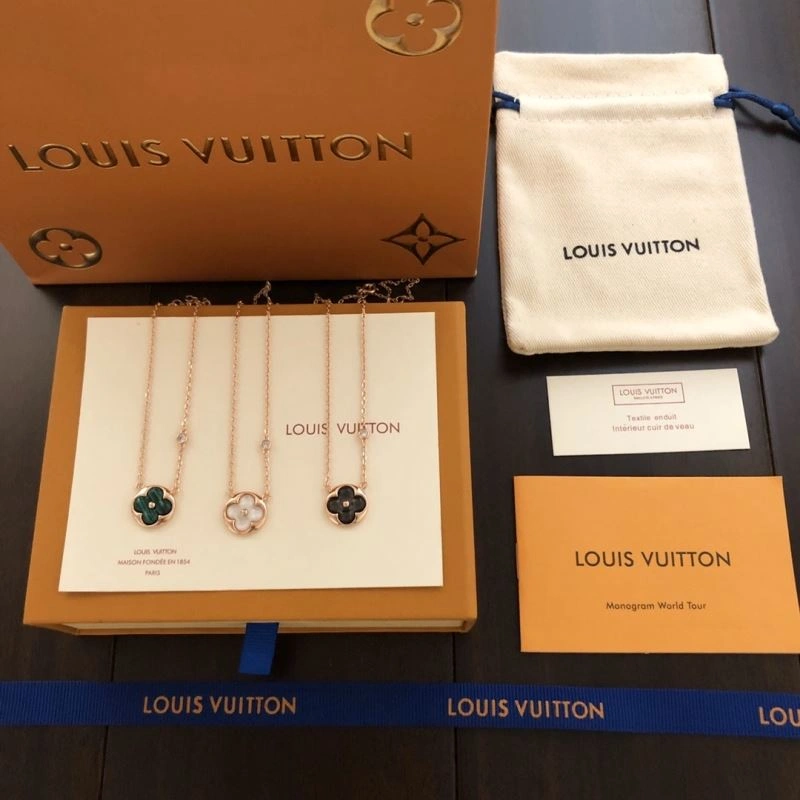 Louis Vuitton Necklaces FastDry 250026