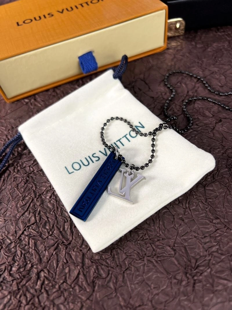 Stylish Louis Vuitton Necklaces 250001