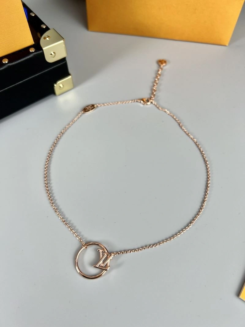 Louis Vuitton Necklaces Lightweight 250029
