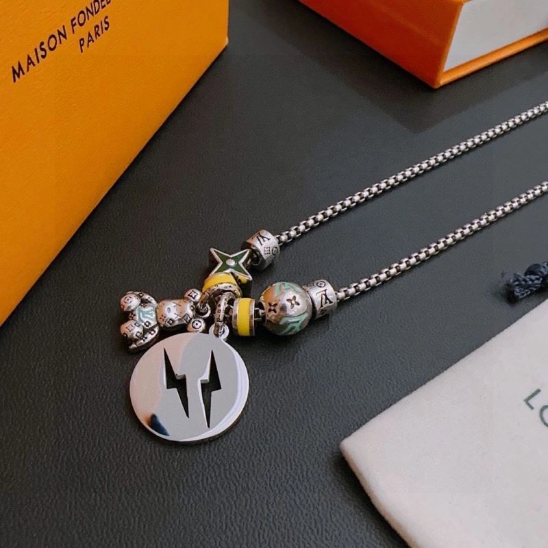 Louis Vuitton Necklaces SunProtective 250018
