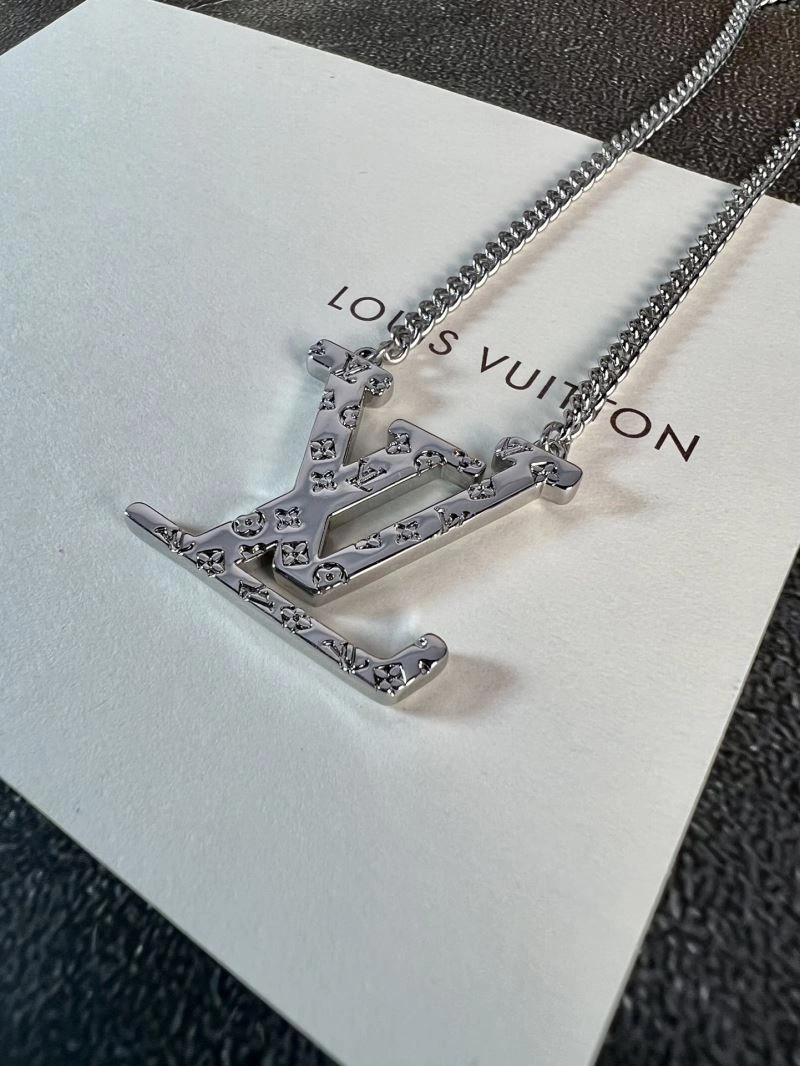Louis Vuitton Necklaces SunProtective 249999