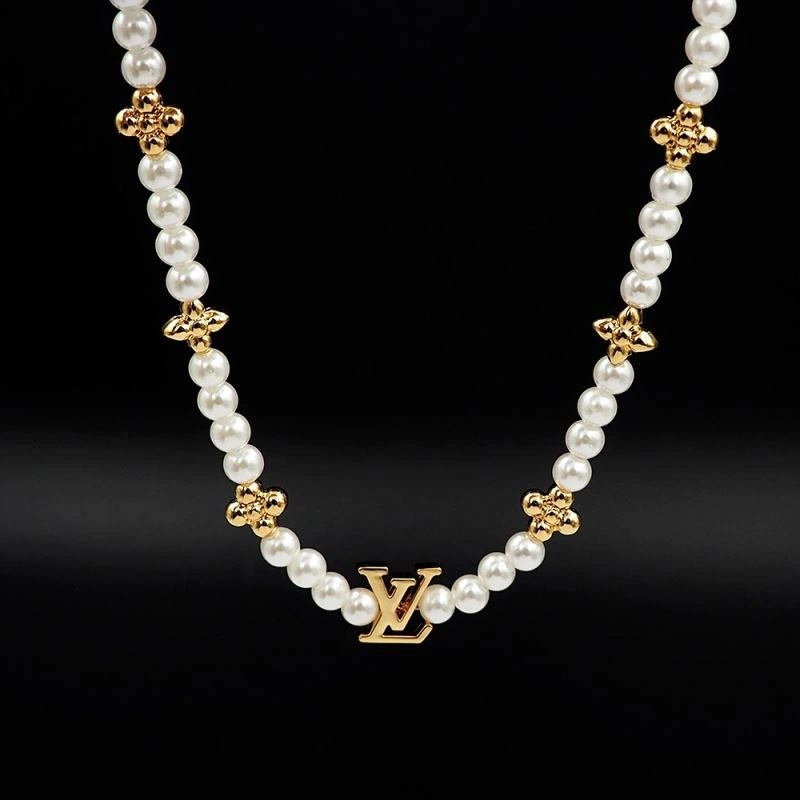 Louis Vuitton Necklaces TravelReady 250030