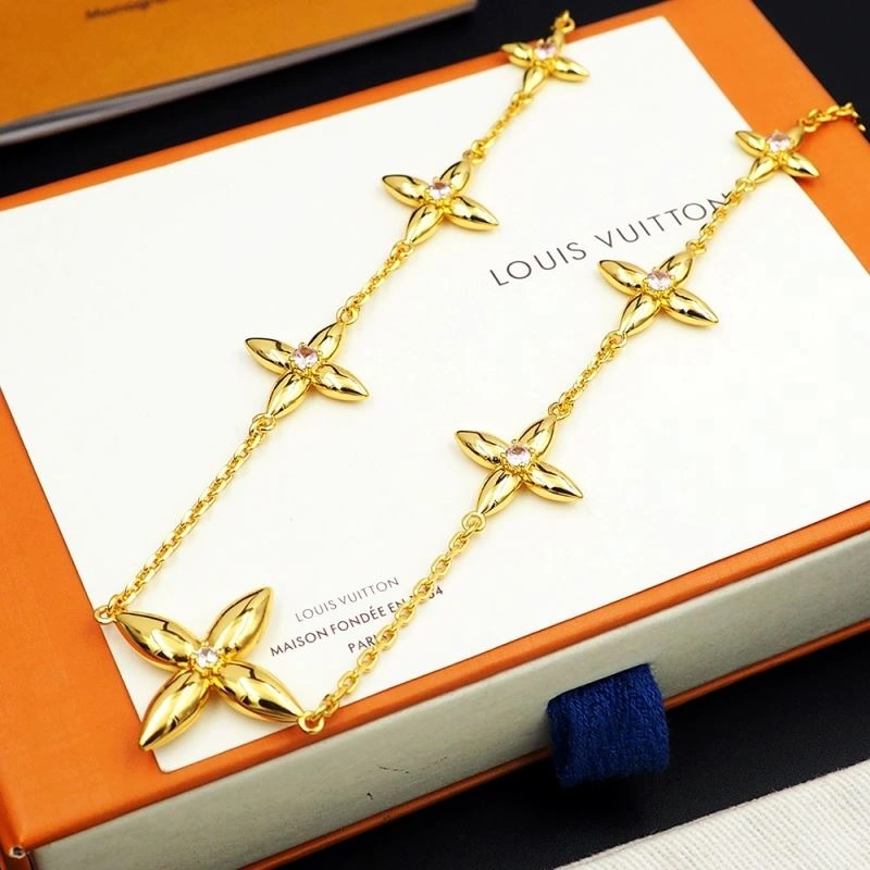 Louis Vuitton Necklaces SmartChoice 249995