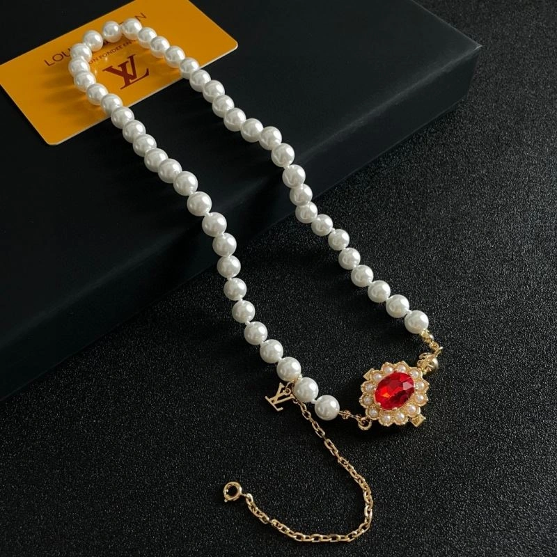 ZipUp Louis Vuitton Necklaces 250028