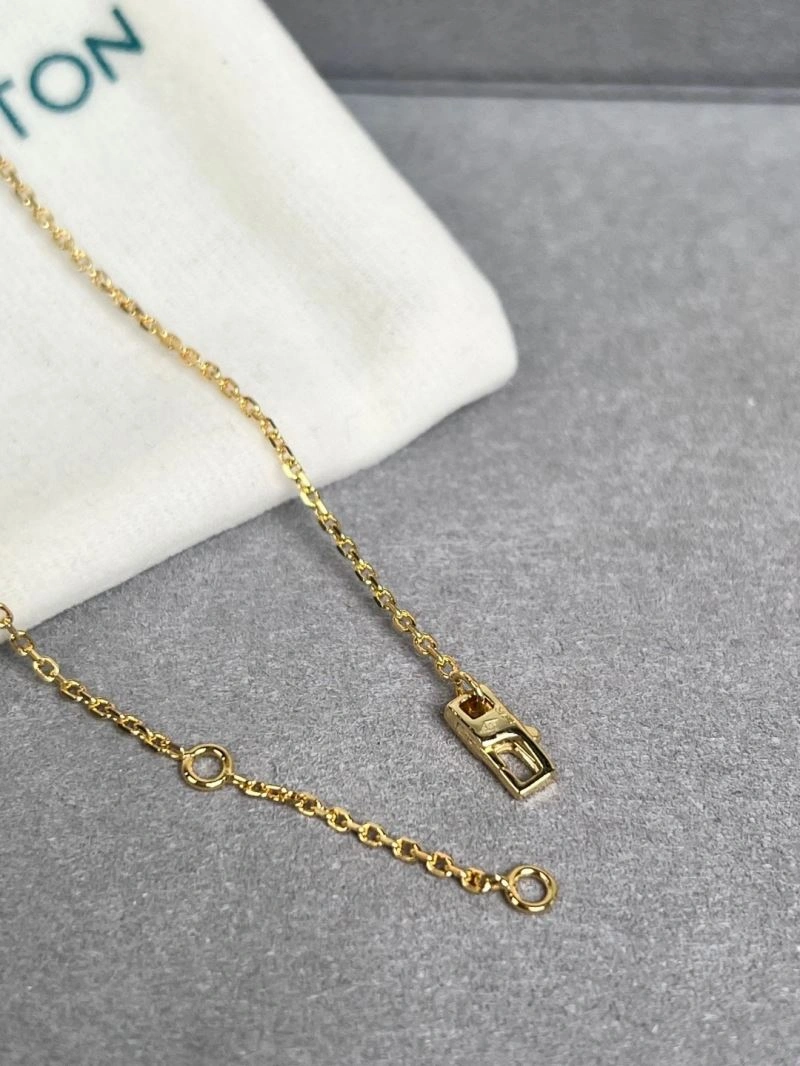 Louis Vuitton Necklaces Premium 249992