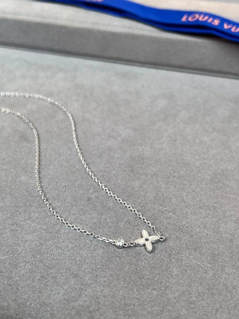 Louis Vuitton Necklaces ZipUp 249991