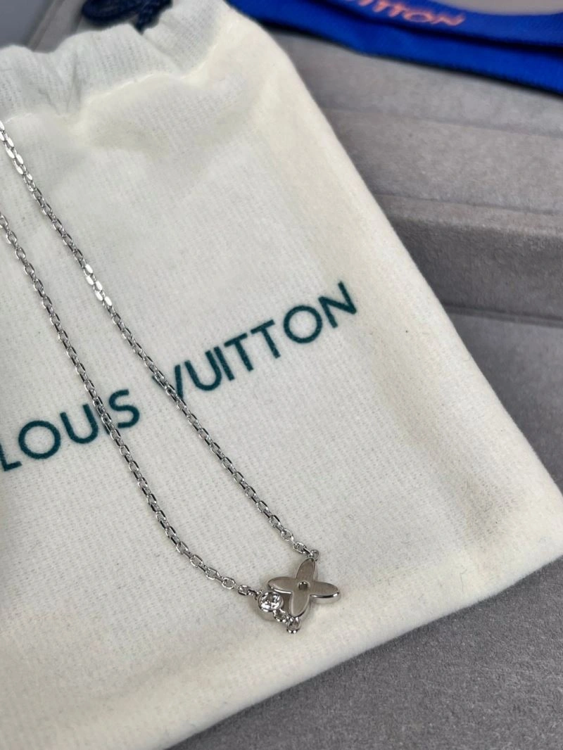 Louis Vuitton Necklaces ZipUp 249991