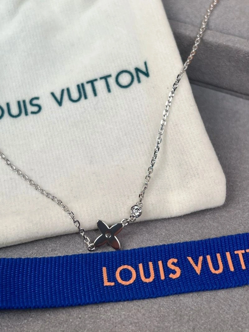 Louis Vuitton Necklaces ZipUp 249991