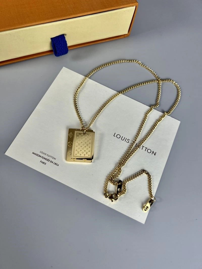 Louis Vuitton Necklaces Breathable 249785